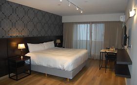 Avellaneda Aparts & Suites